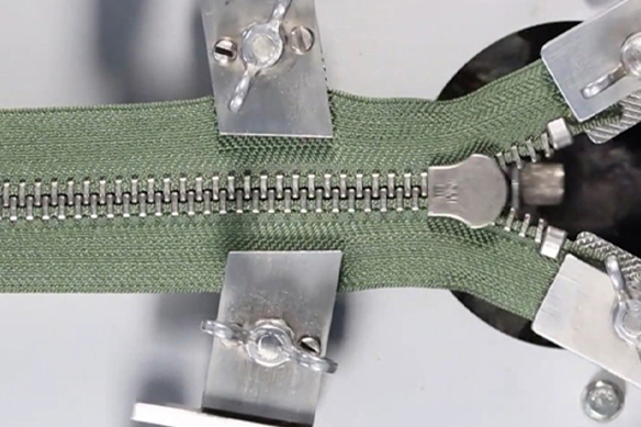 Zipper Load and Pull Test