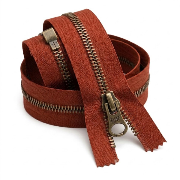 Eco-friendly recycled zipper made from GRS certified rPET material